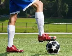 阿森纳半场,领先埃弗顿,哲凯赖什点,完整即时足球比分,足球赛事数据,足球比赛平台,足球赛事资讯,足球赛事中心